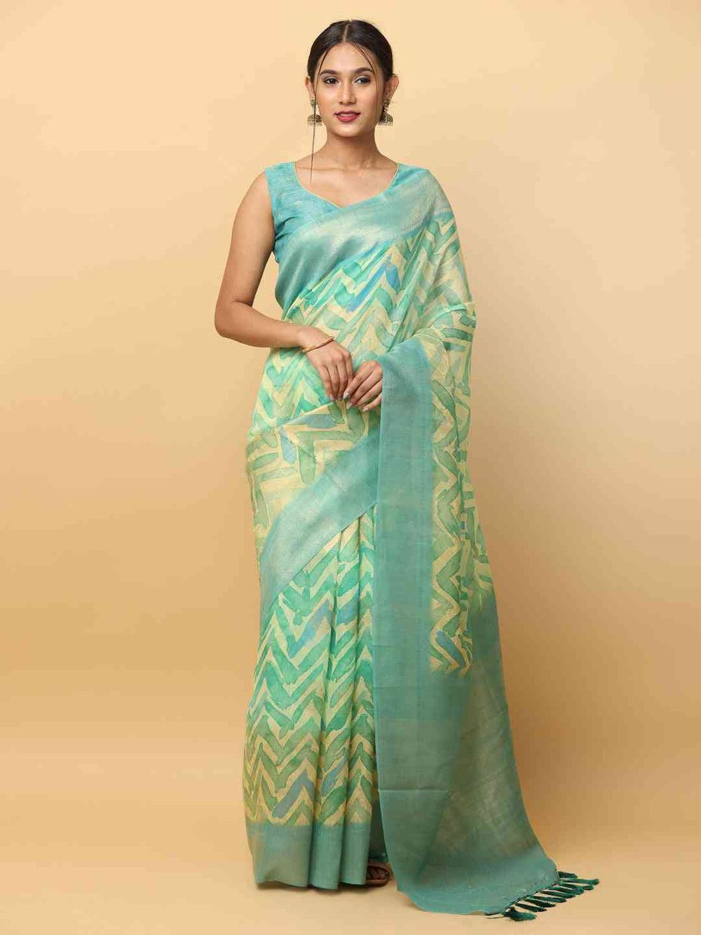 Slub Silk Digital Print Sarees With  Ethnic Motif Border