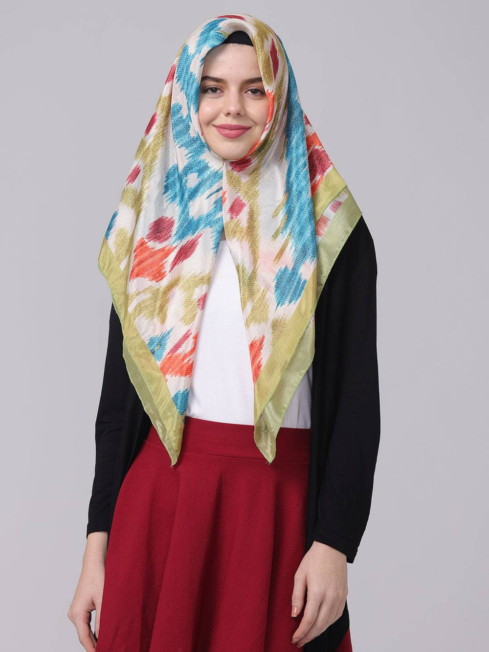 Geometric Elegance Scarf