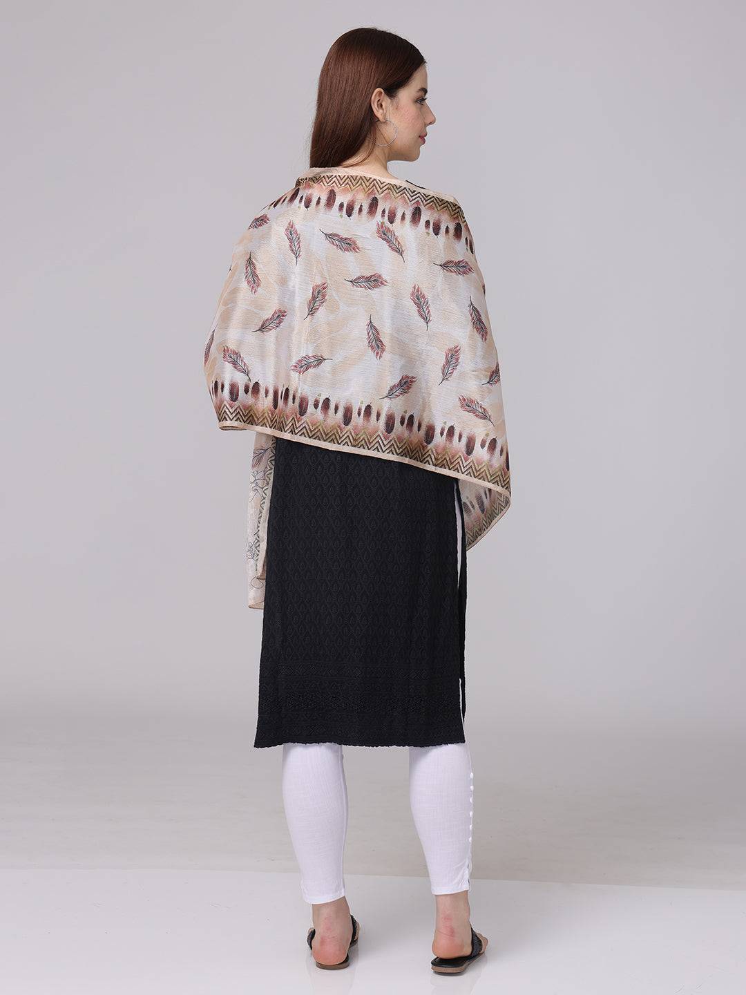 Feather pattern geometric borde scarf on model, back view