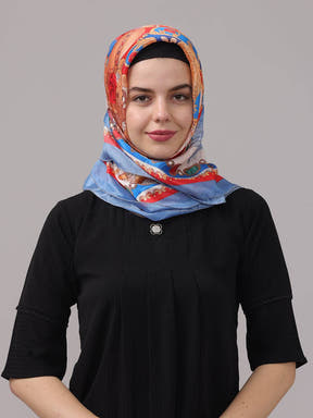 Monarchy Cream Scarf