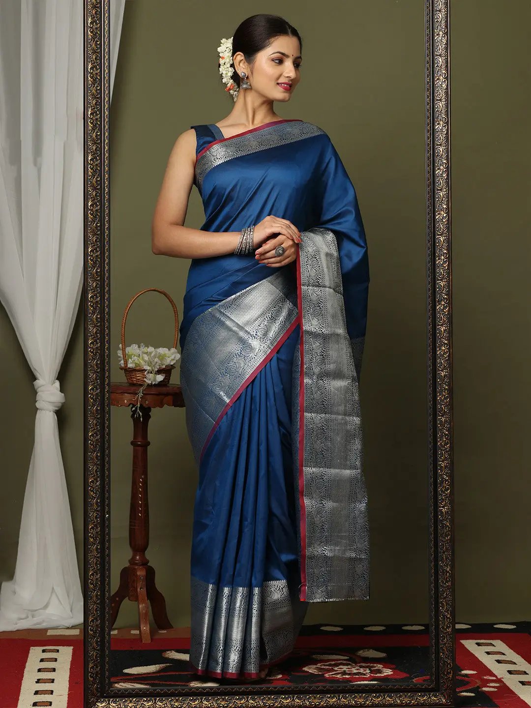 Soft Silk Woven Design Zari Kanchi Blend Banarasi Saree