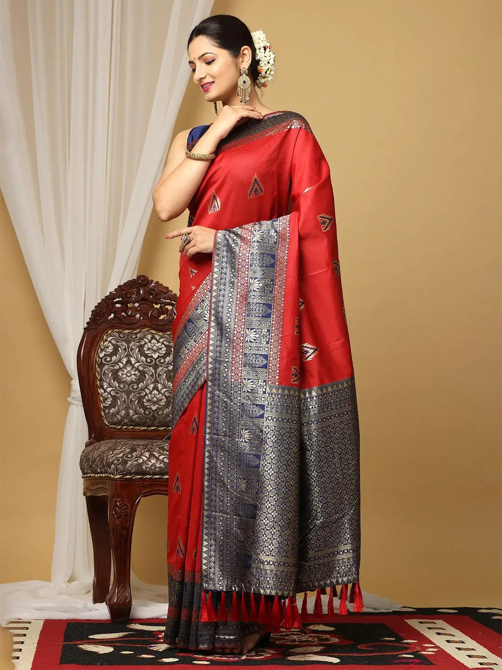 Banarasi Katan Silk Saree With Zari Butti