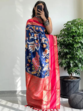 Stylish Soft Silk Saree Featuring Gadwal Border Print