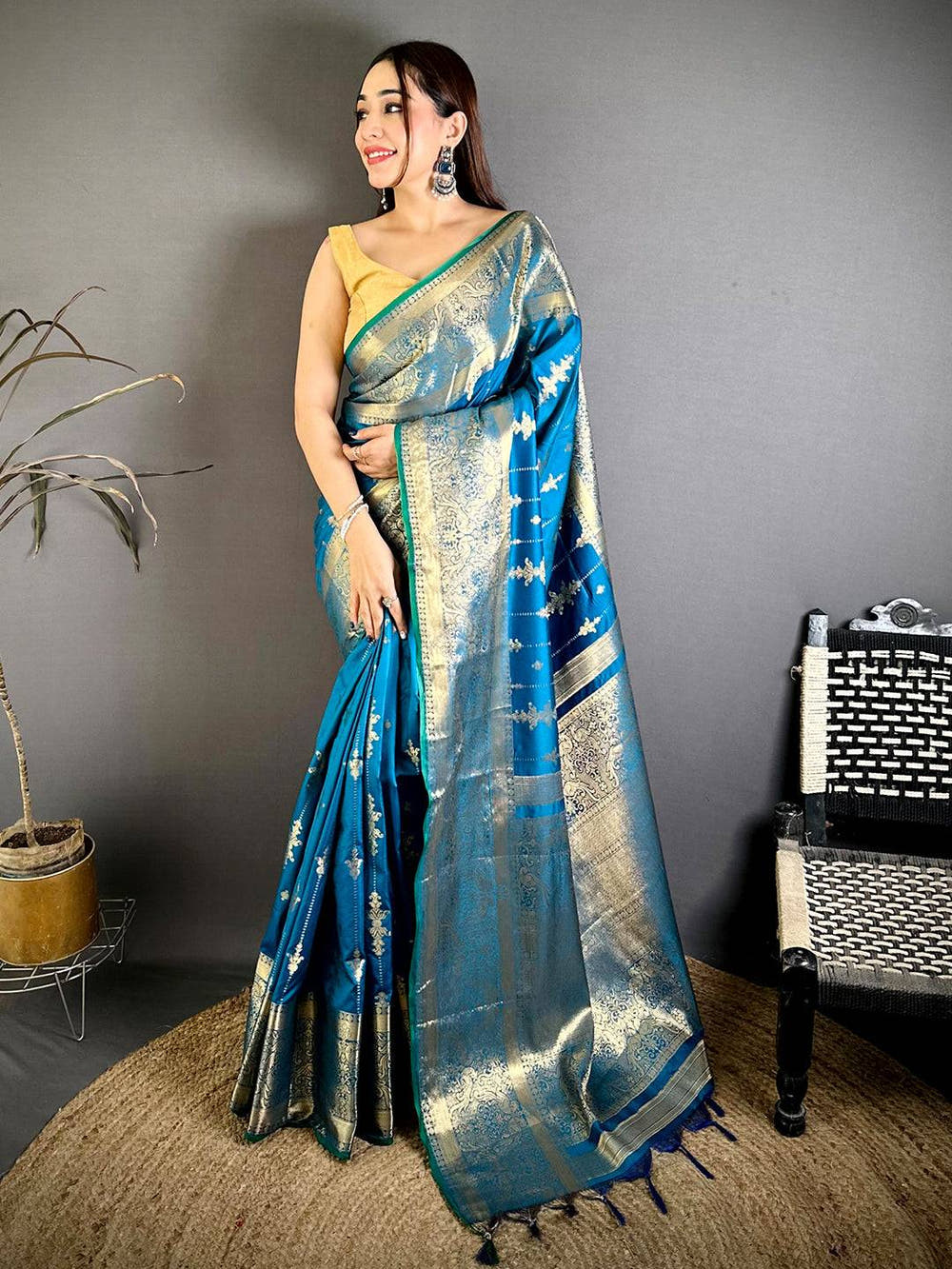 Regal Banarasi Katan Big Zari Border Saree