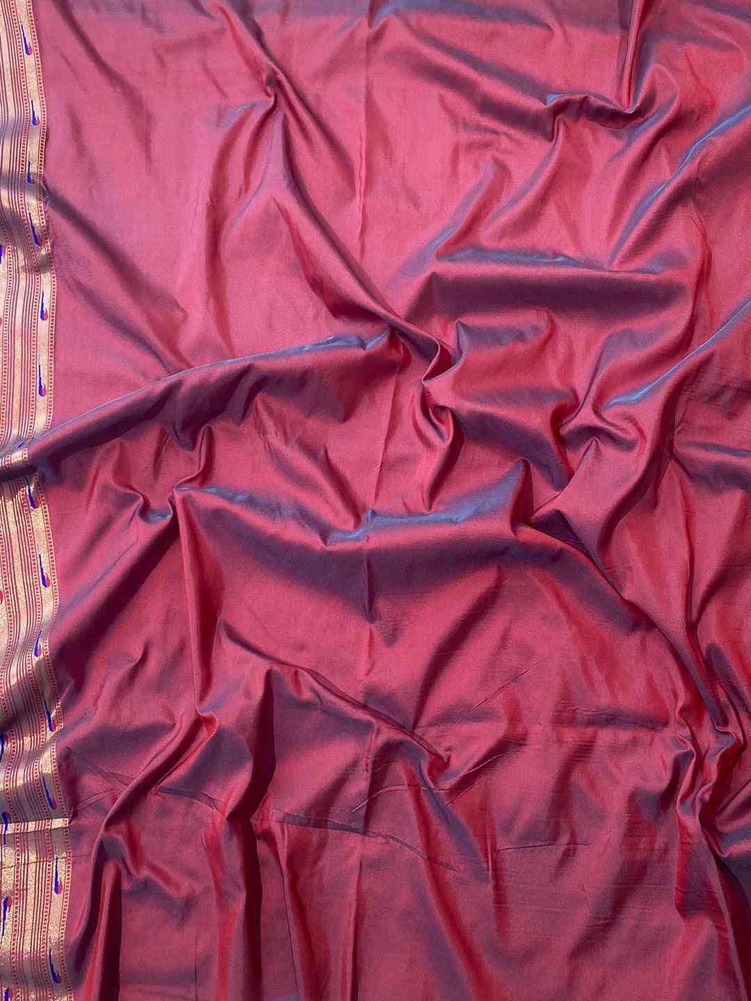 Contrast plain blouse for royal blue Paithani silk saree