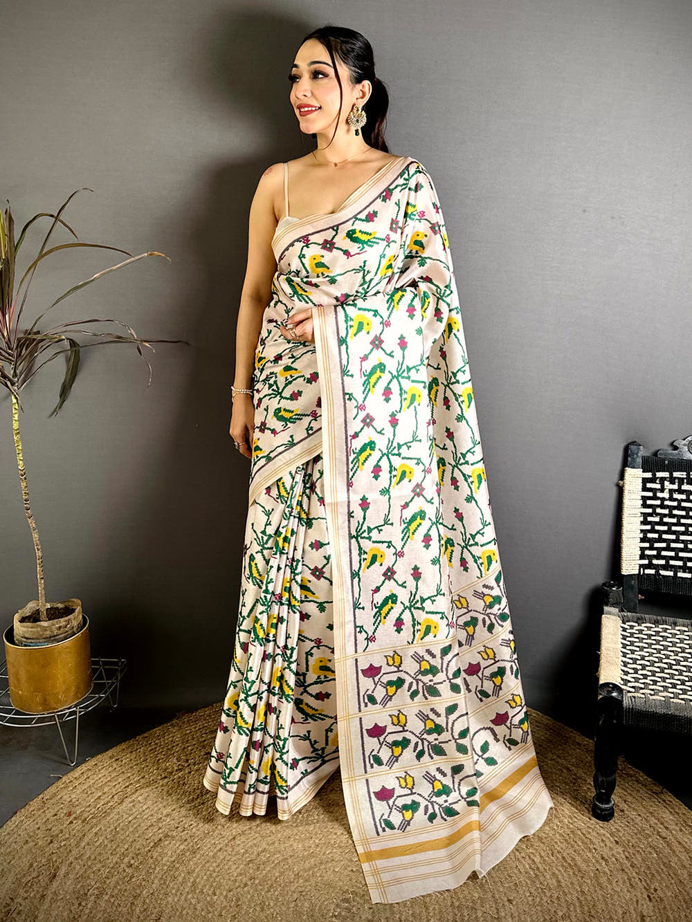 Elegant Tussar Floral Vine Bird Print Saree