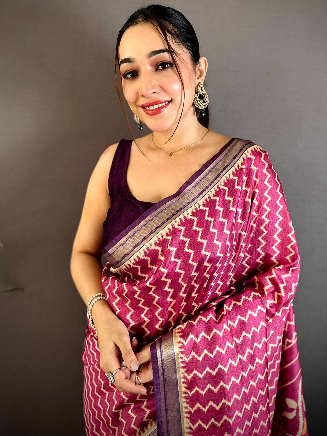Classic Gold Lakda Patta Kalamkari Saree