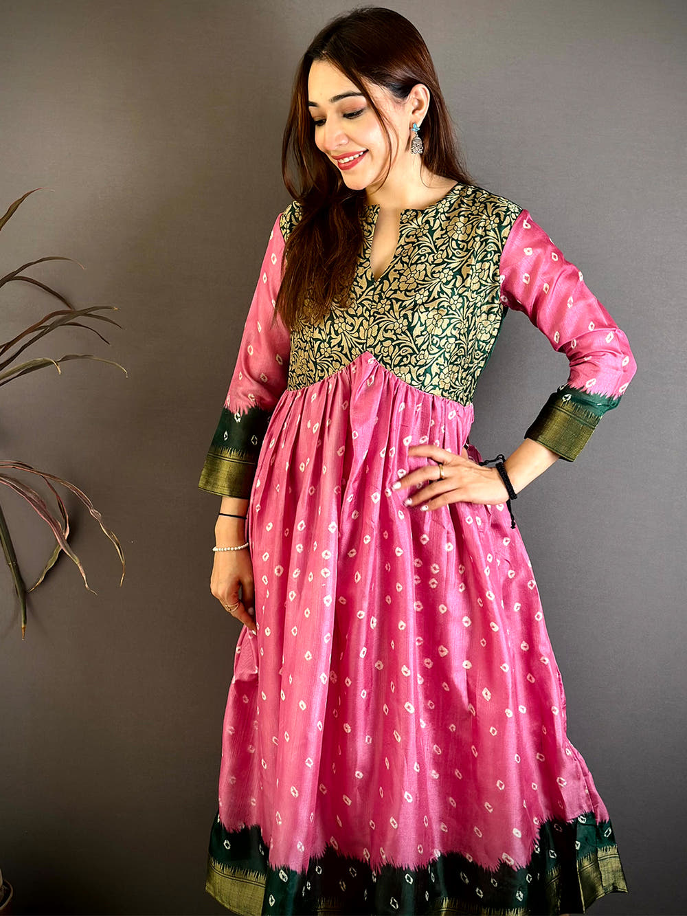 Elegant Soft Dola Silk Round Neck Gown