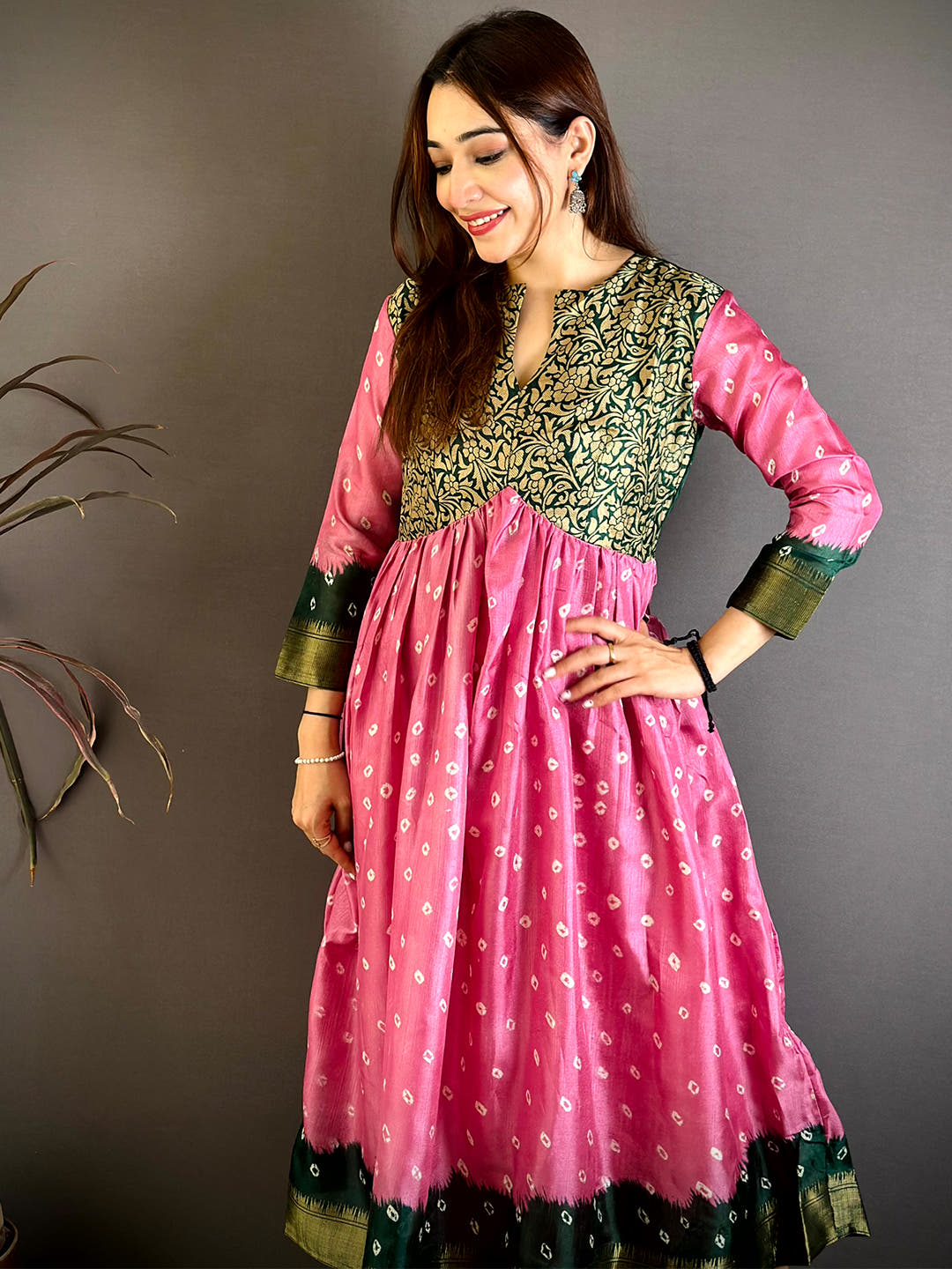 Elegant Soft Dola Silk Round Neck Gown