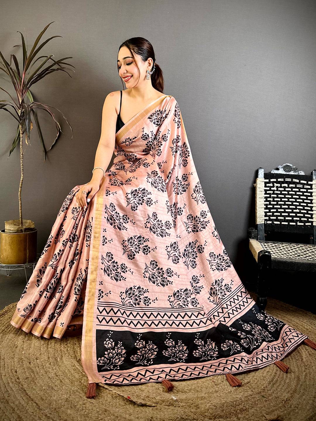 Soft Tussar Ghicha Black Floral Print Saree