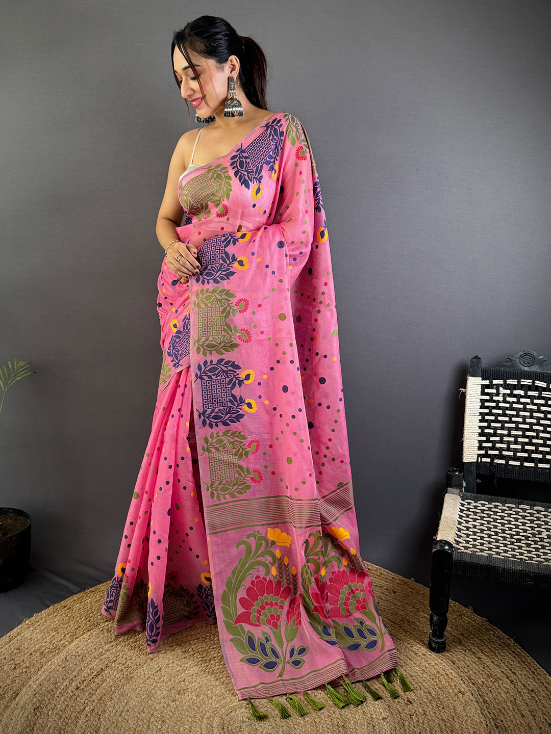 Pink Dhakai Jamdani Cotton Silk Saree