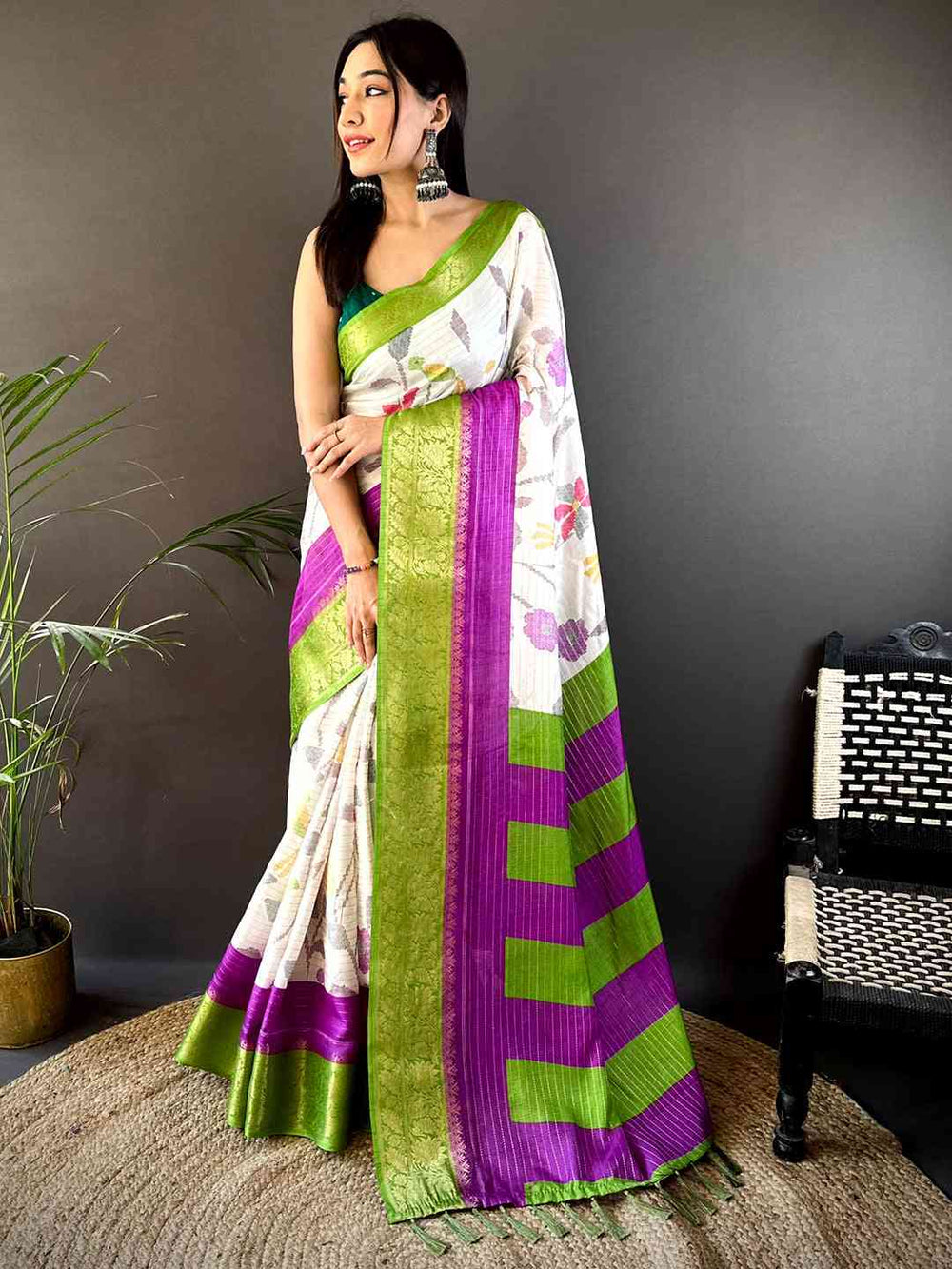Green Dola Silk Bird Print Saree