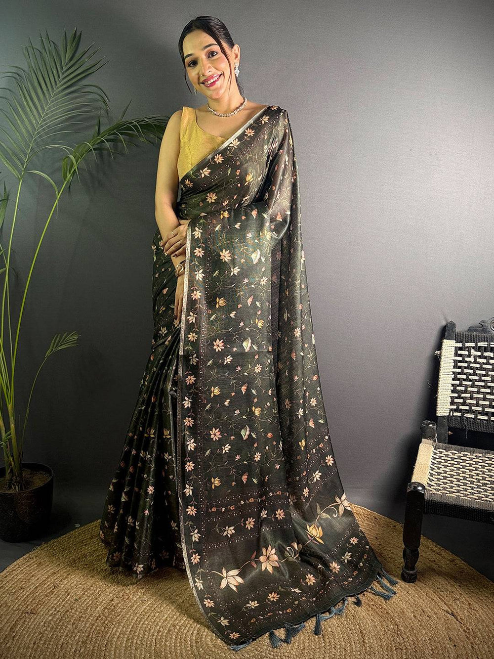 Olive Green Linen Juth Digital Print Saree
