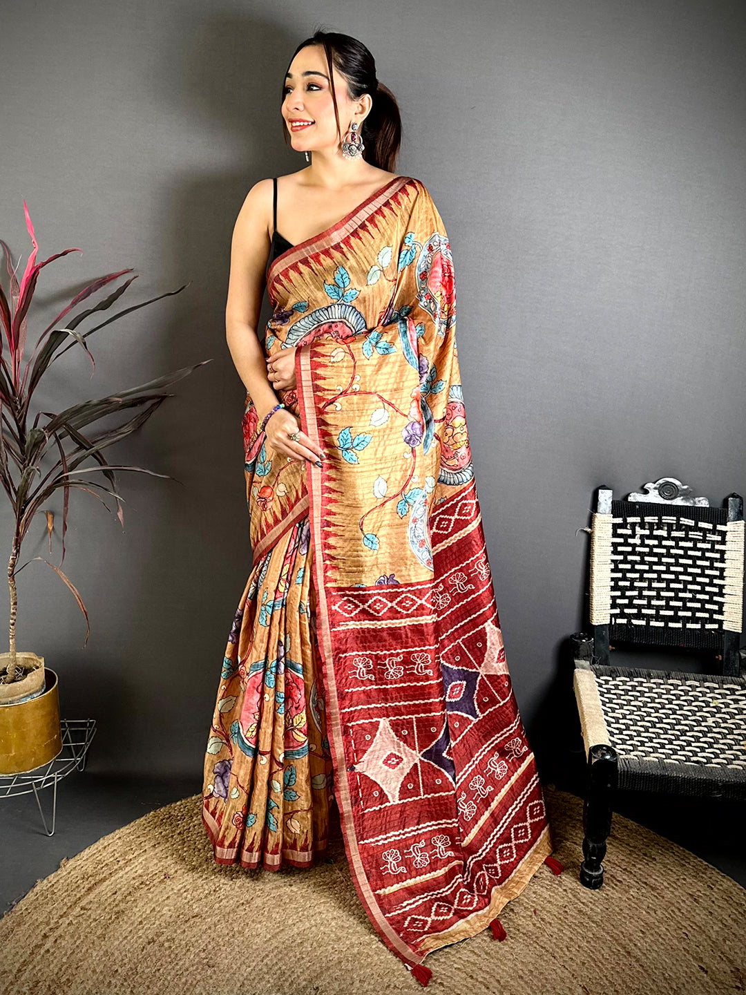 Regal Pochampally Art Pallu Tussar Saree