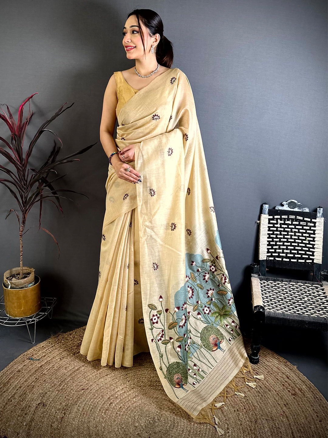 Minakari Weave Munga Cotton Saree