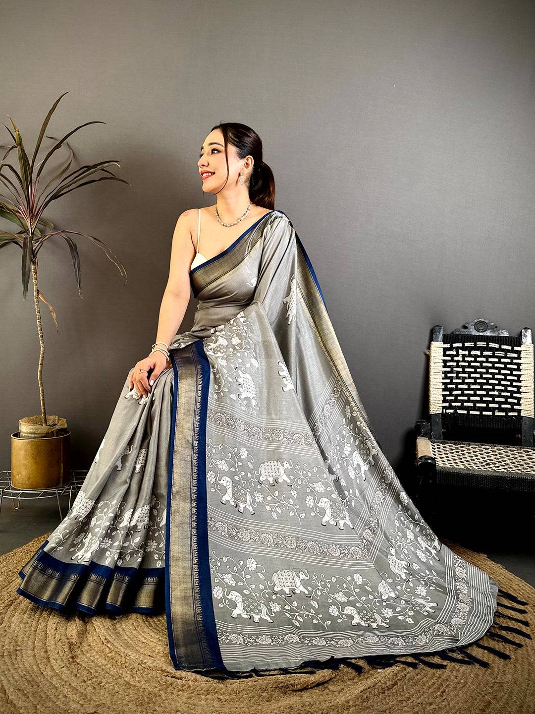 Grey Soft Dola Block Kalamkari Zari Saree