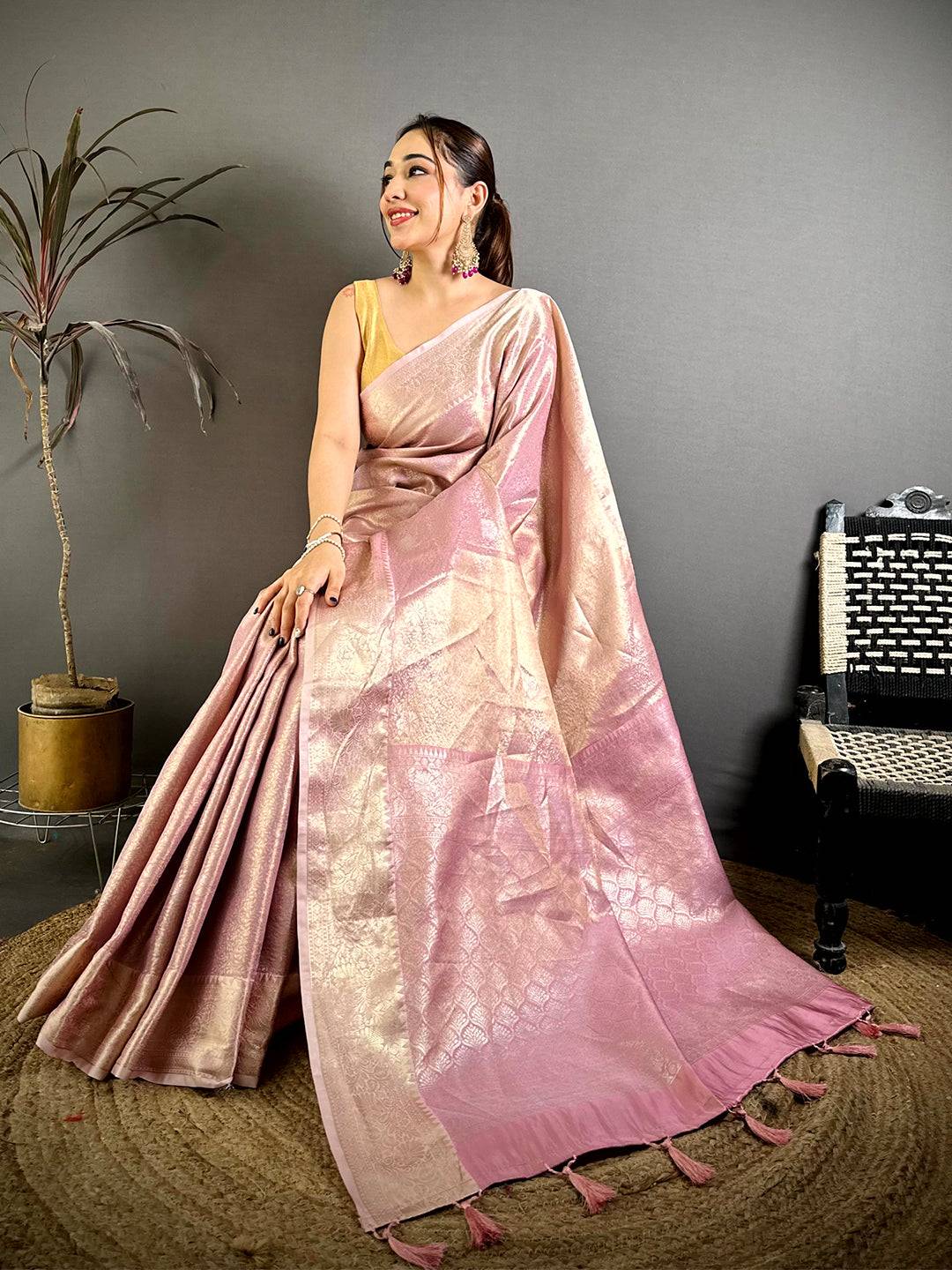 Exclusive Kanjivaram Tissue Designer Saree