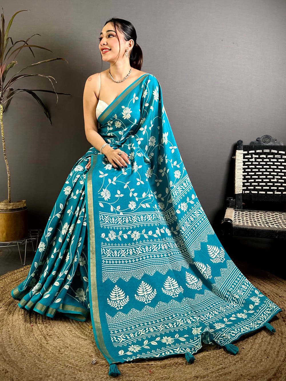 Teal Leaf Printed Mul Cotton Saree
