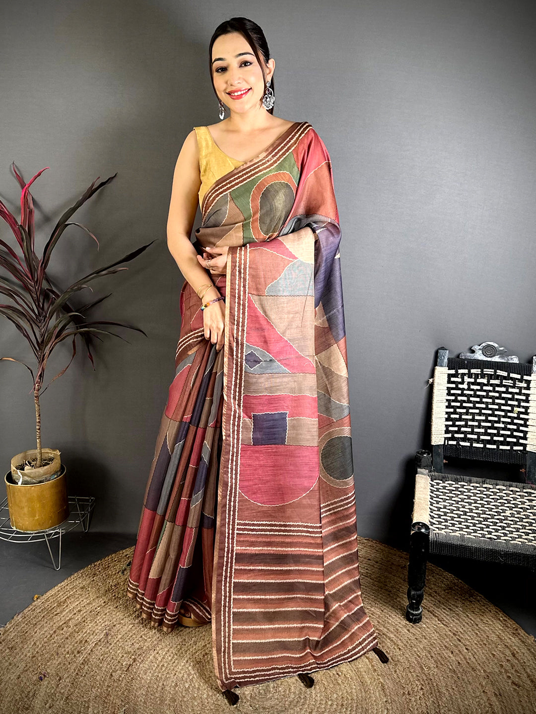 Radiant Geometric Linen Chanderi Saree