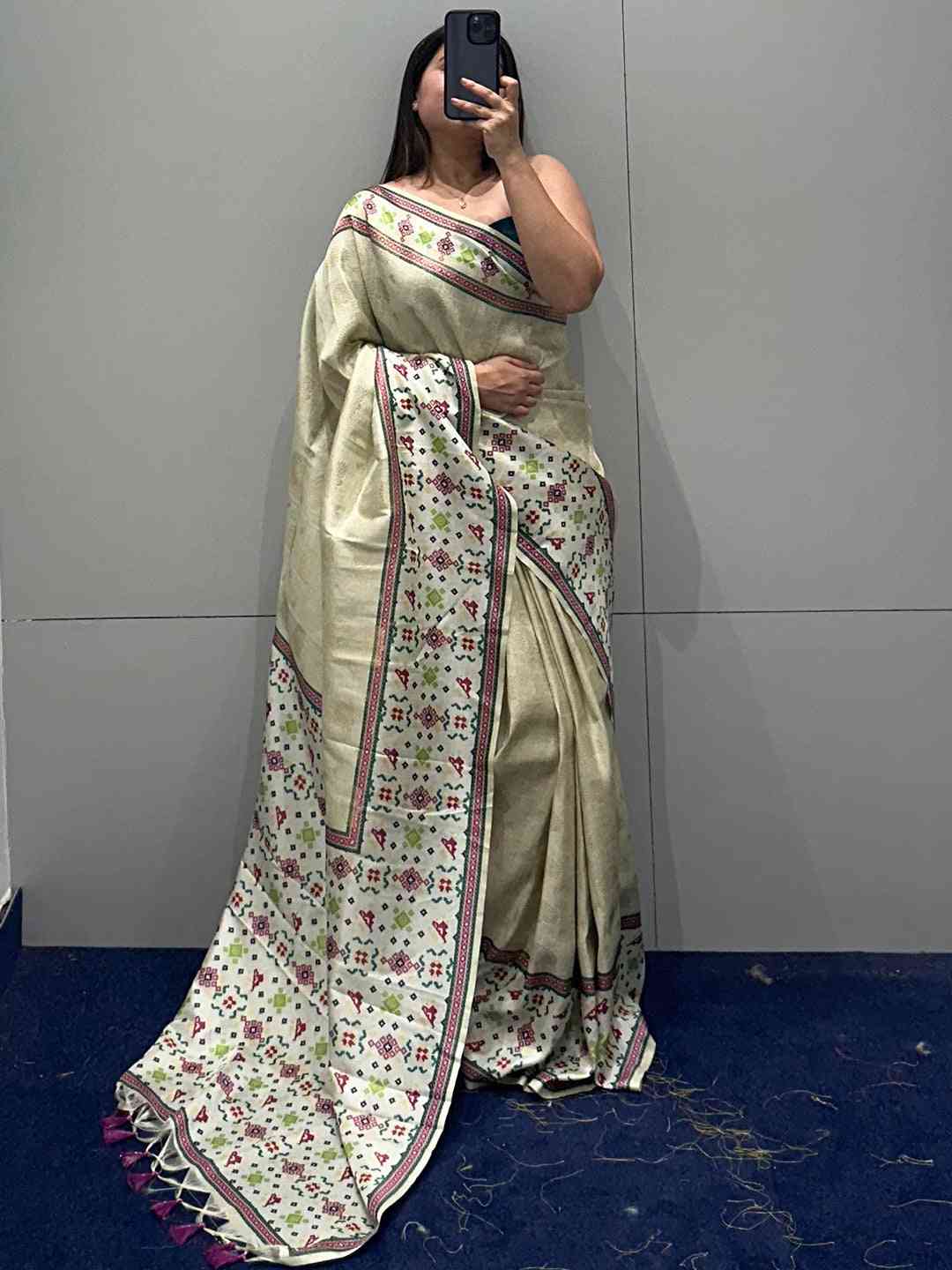 Pista Colour Patola Print Saree with detailed border