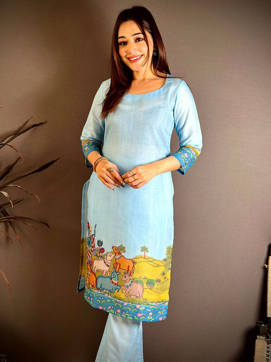 Opulent Kalamkari Round Neck Kurti


