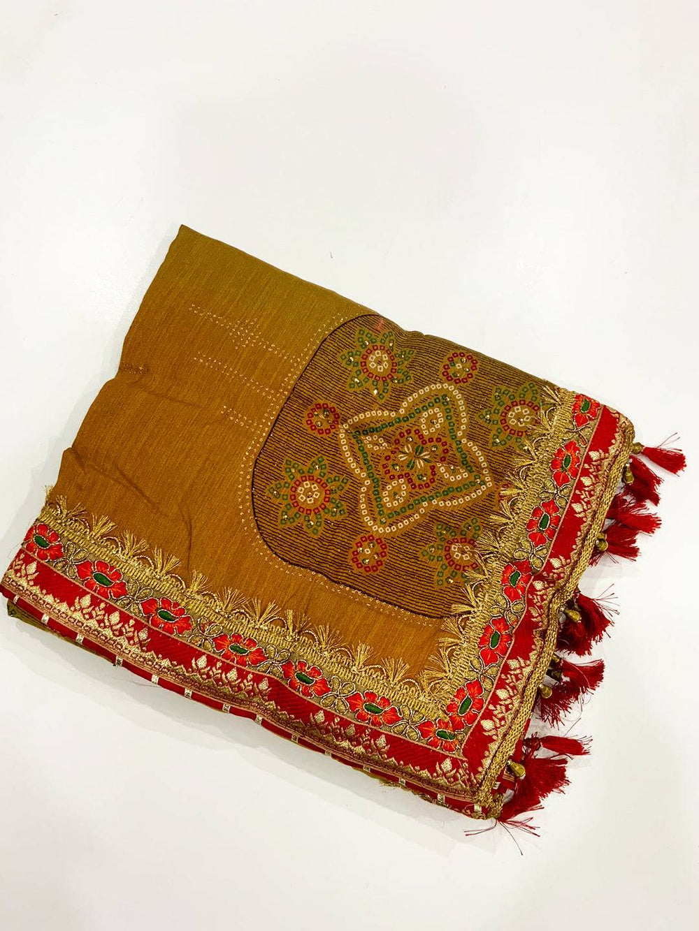 Designer Chinnon Chiffon Bandhej Saree