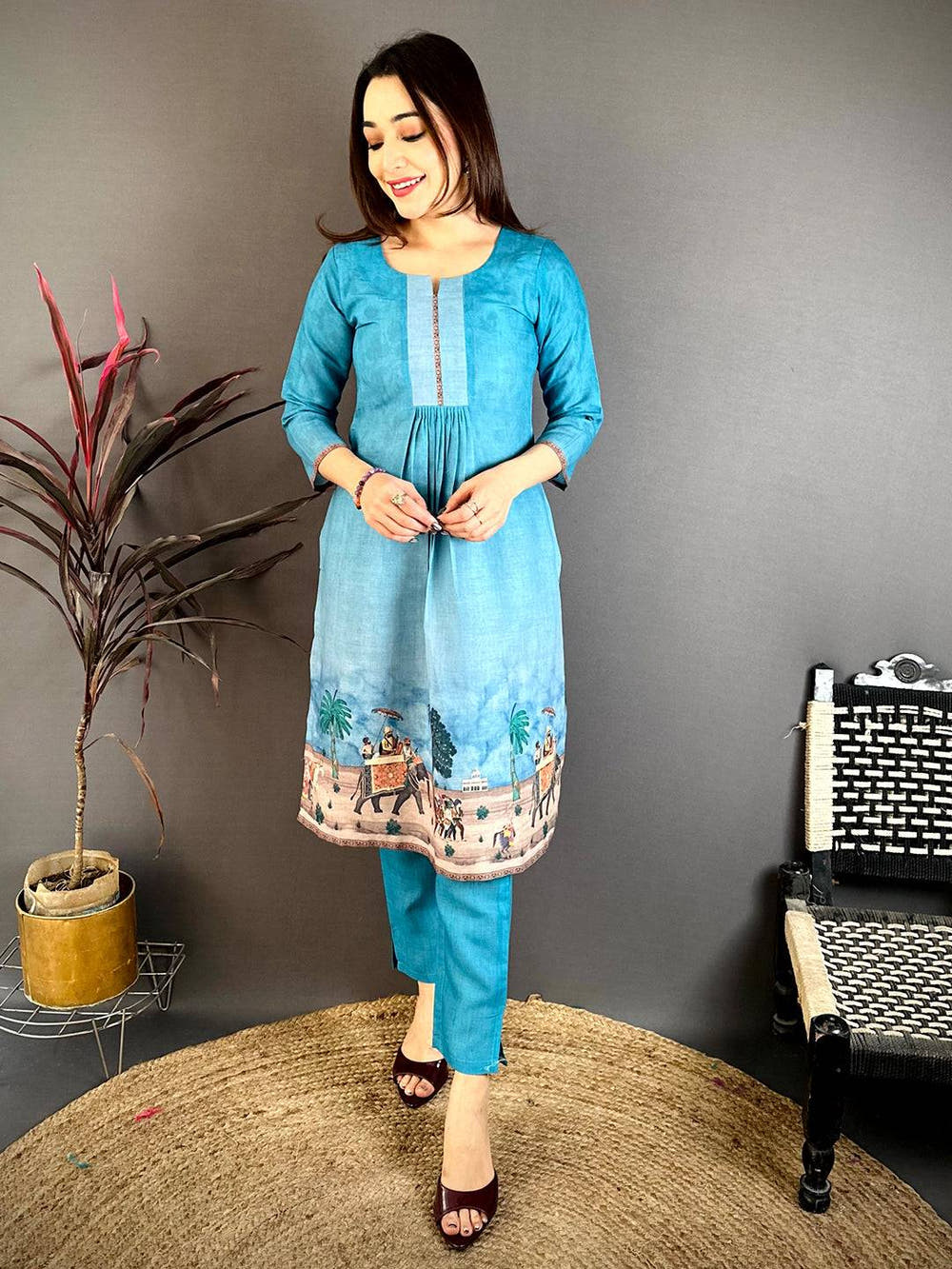Classic Mughal Straight Kurti