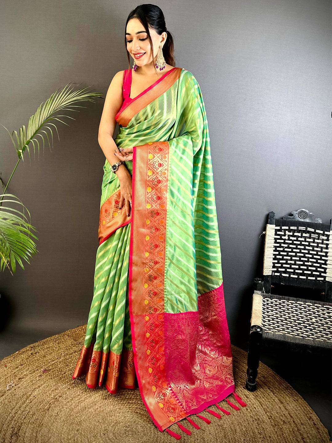 Green Banarasi Lehriya Katan Silk Saree

