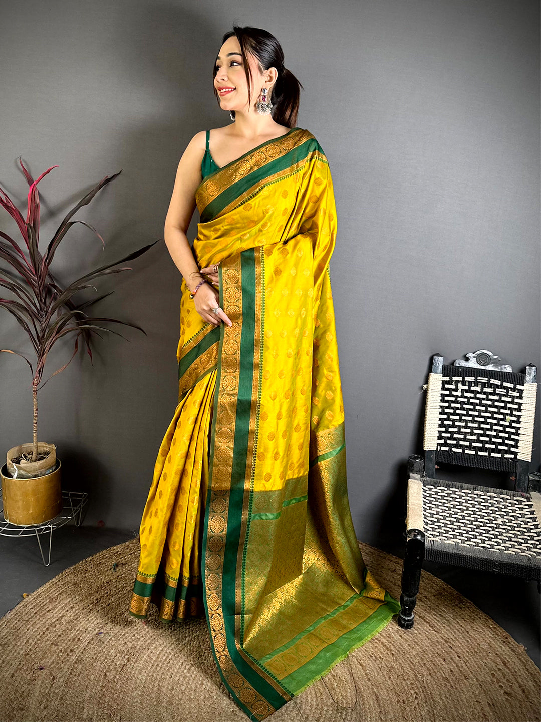 Elegant Bantex Border Banarasi Saree