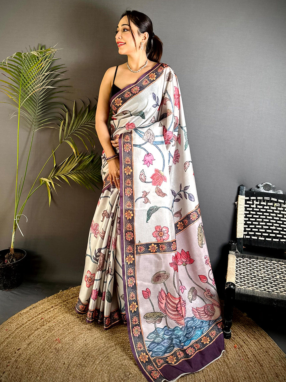 Graceful Swan Pen Kalamkari Art Saree


