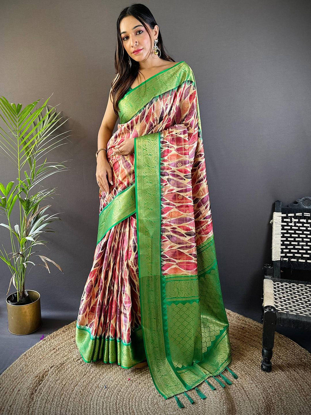 Green Kovai Rettapet Border Geometric Saree