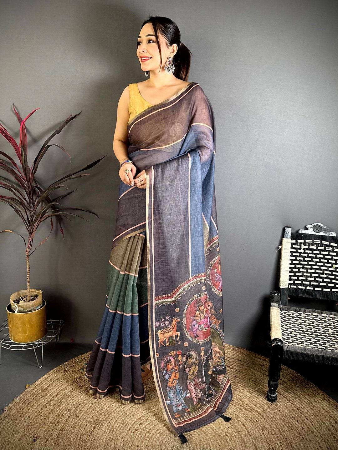 Elegant Stripe Linen Tissue Saree



