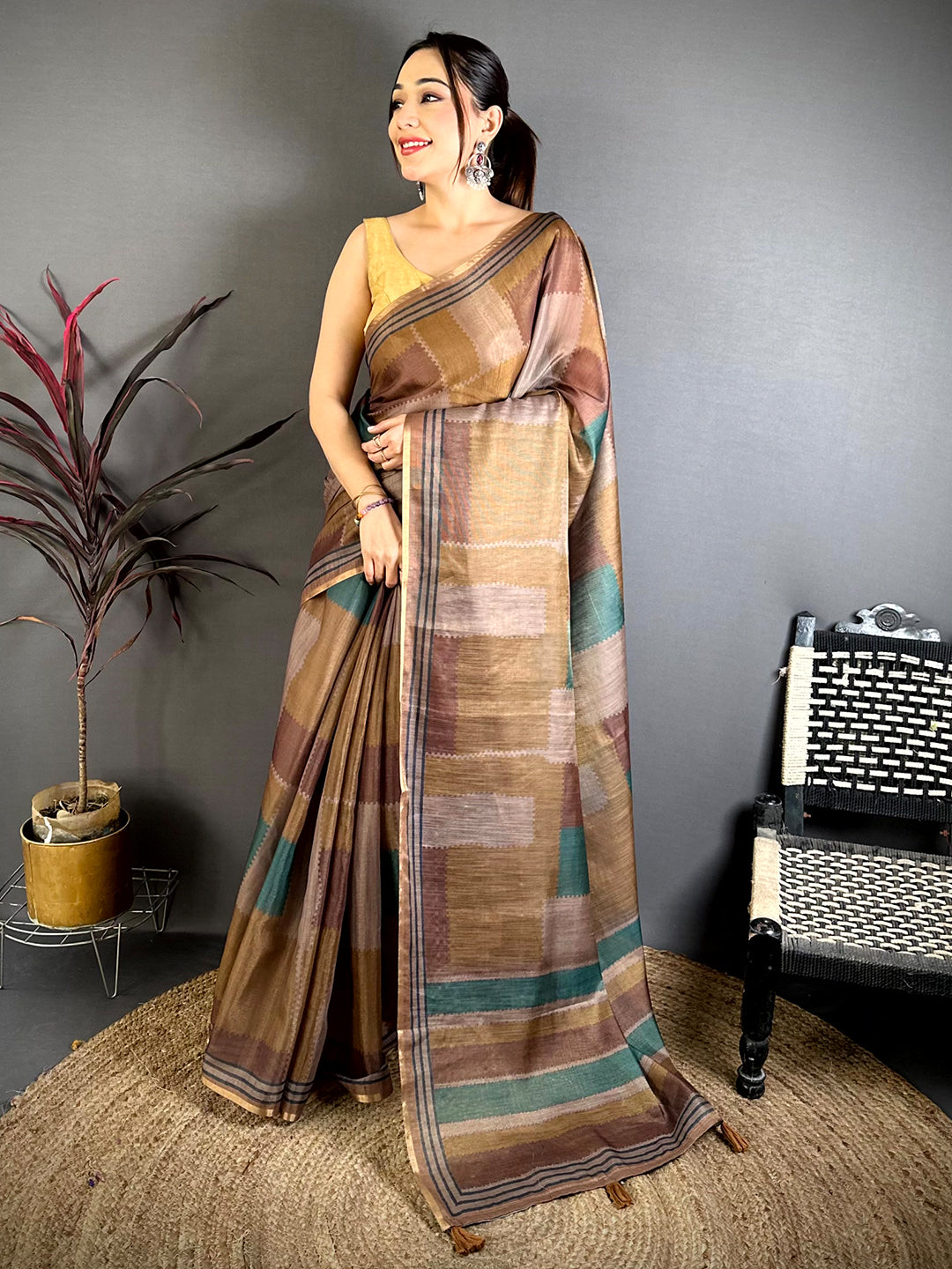 Opulent Geometric Linen Chanderi Saree