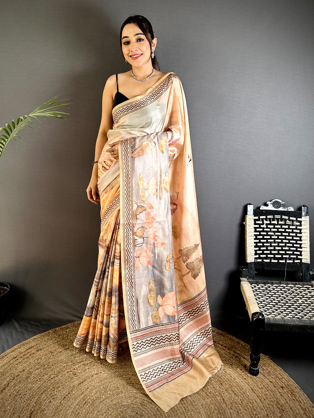 Stylish Water Theme Floral Tussar Saree