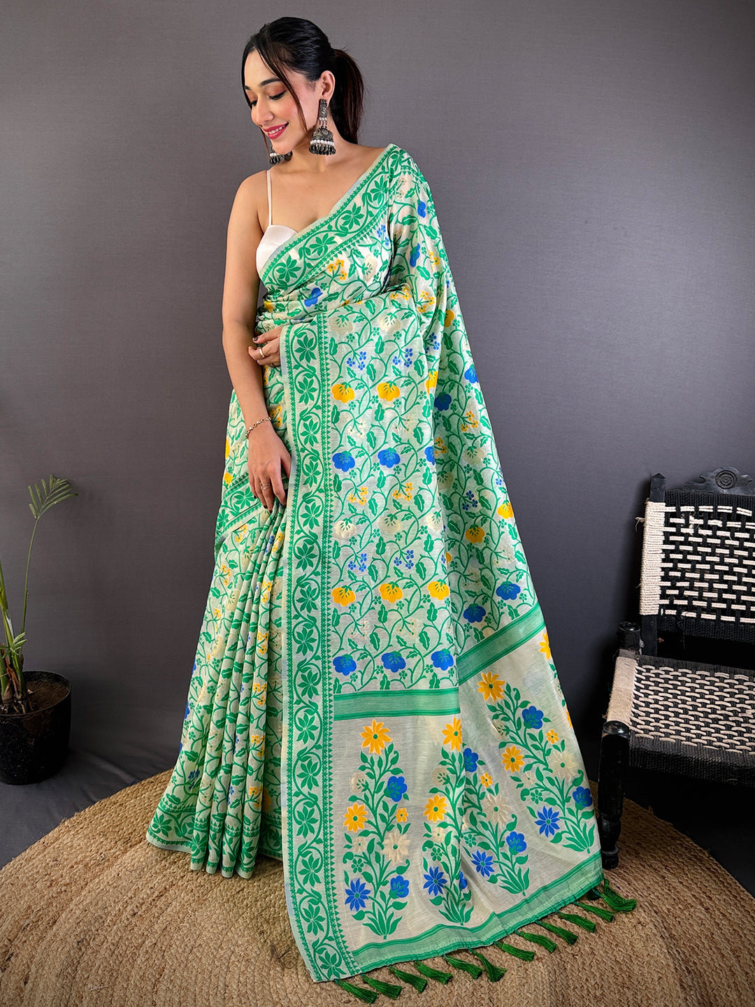 Green Dhakai Jamdani Cotton Silk Saree