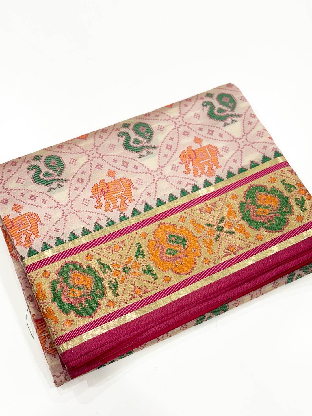 Elegant White Pochampally Patola Silk Saree