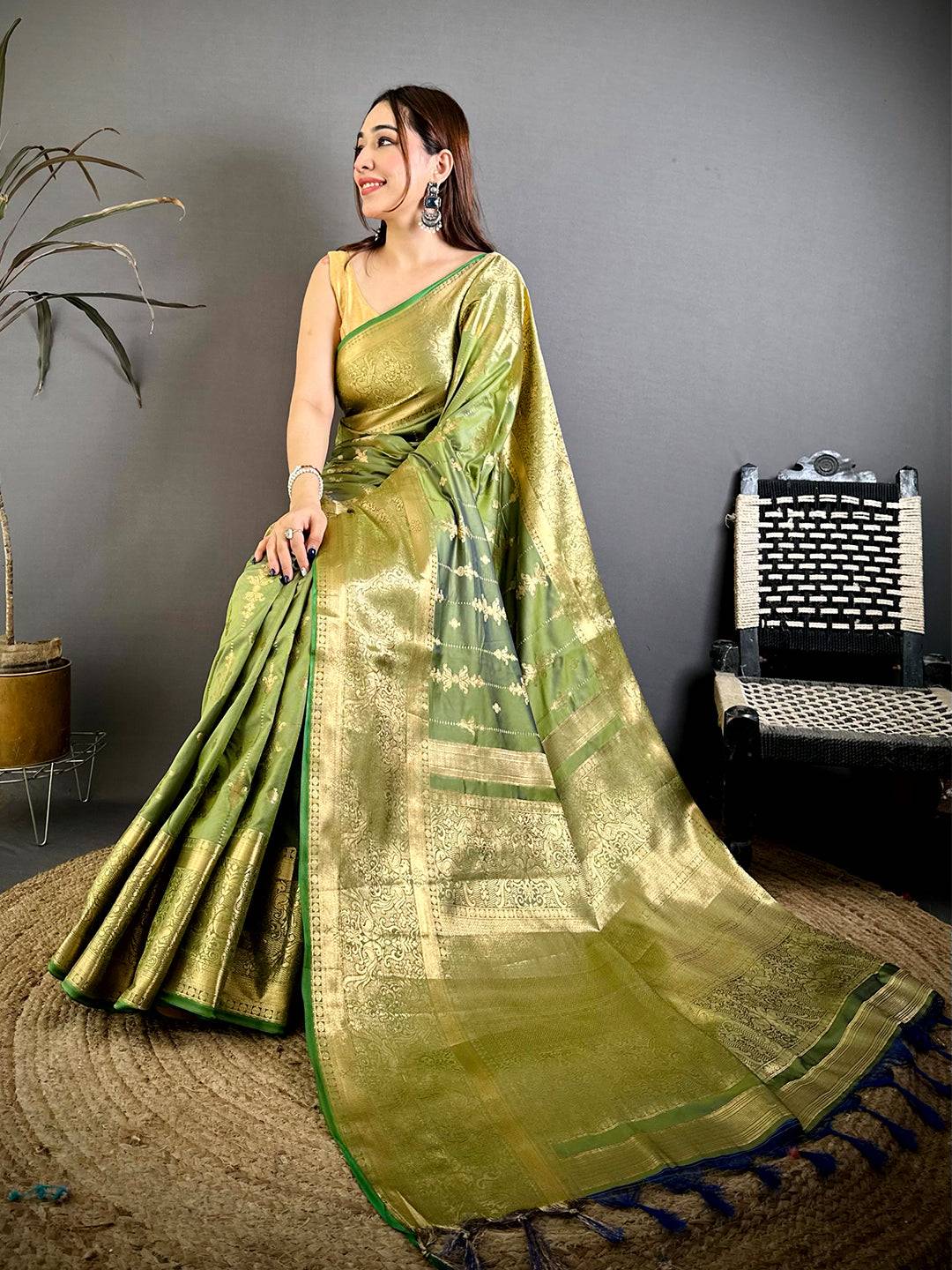 Radiant Banarasi Katan Big Zari Border Saree