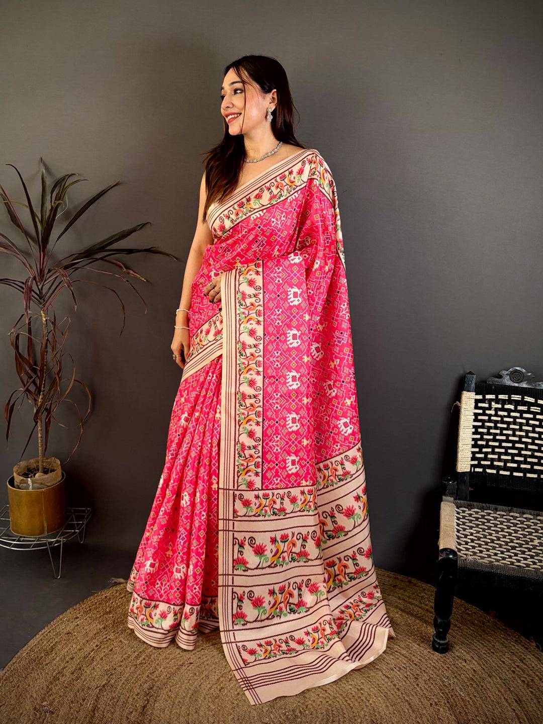 Classic Ikkat Pochampally Tussar Saree