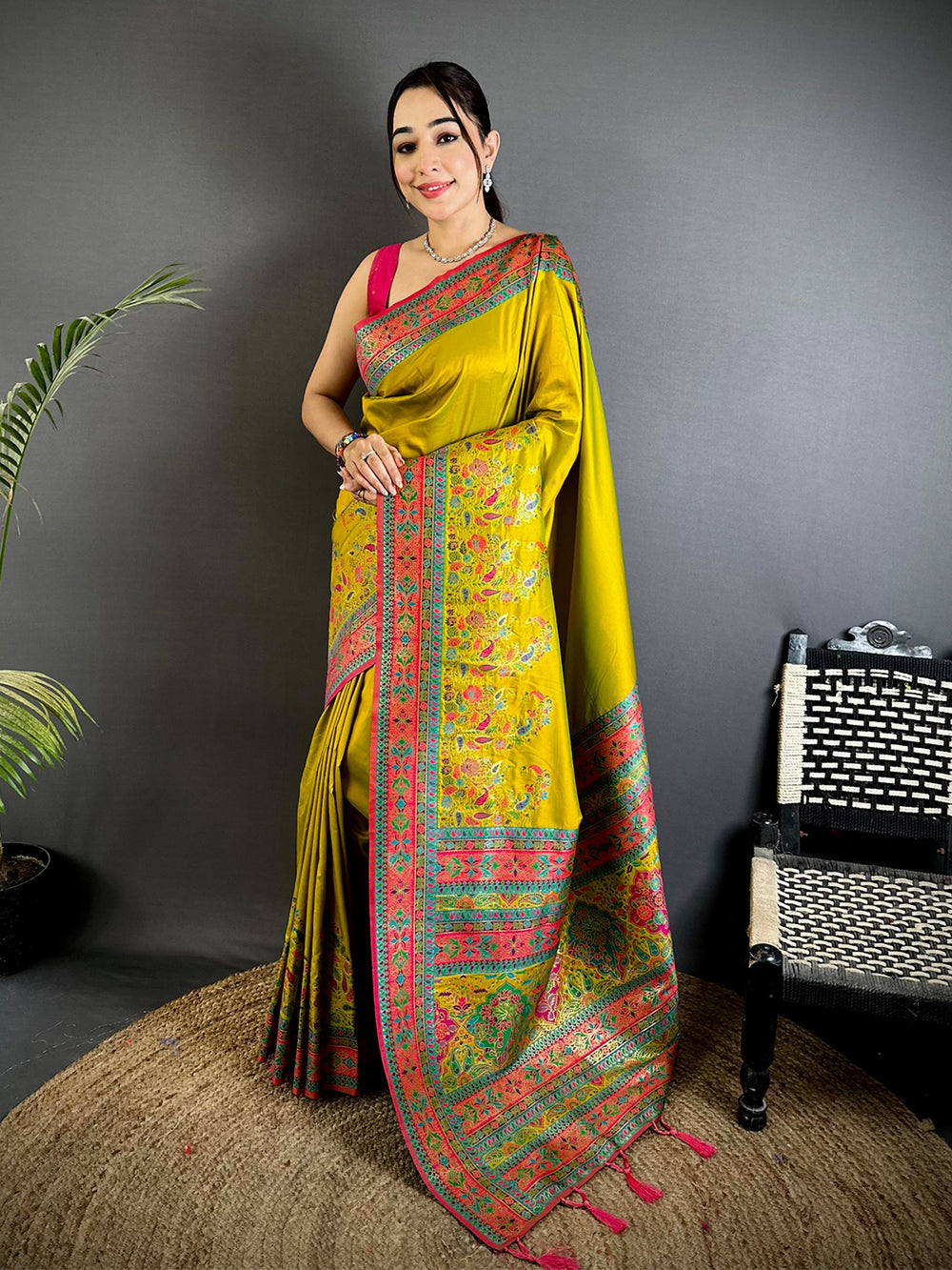 Green Kashmiri Pashmina Semi Silk Saree