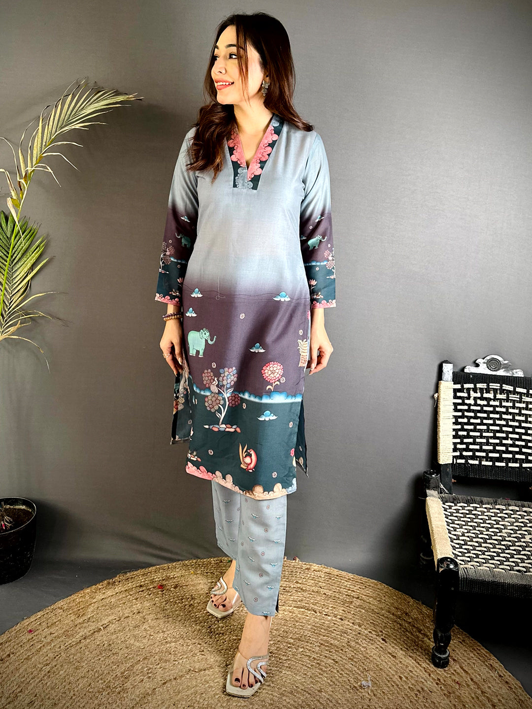 V Collar Neck Kalamkari Art Kurti