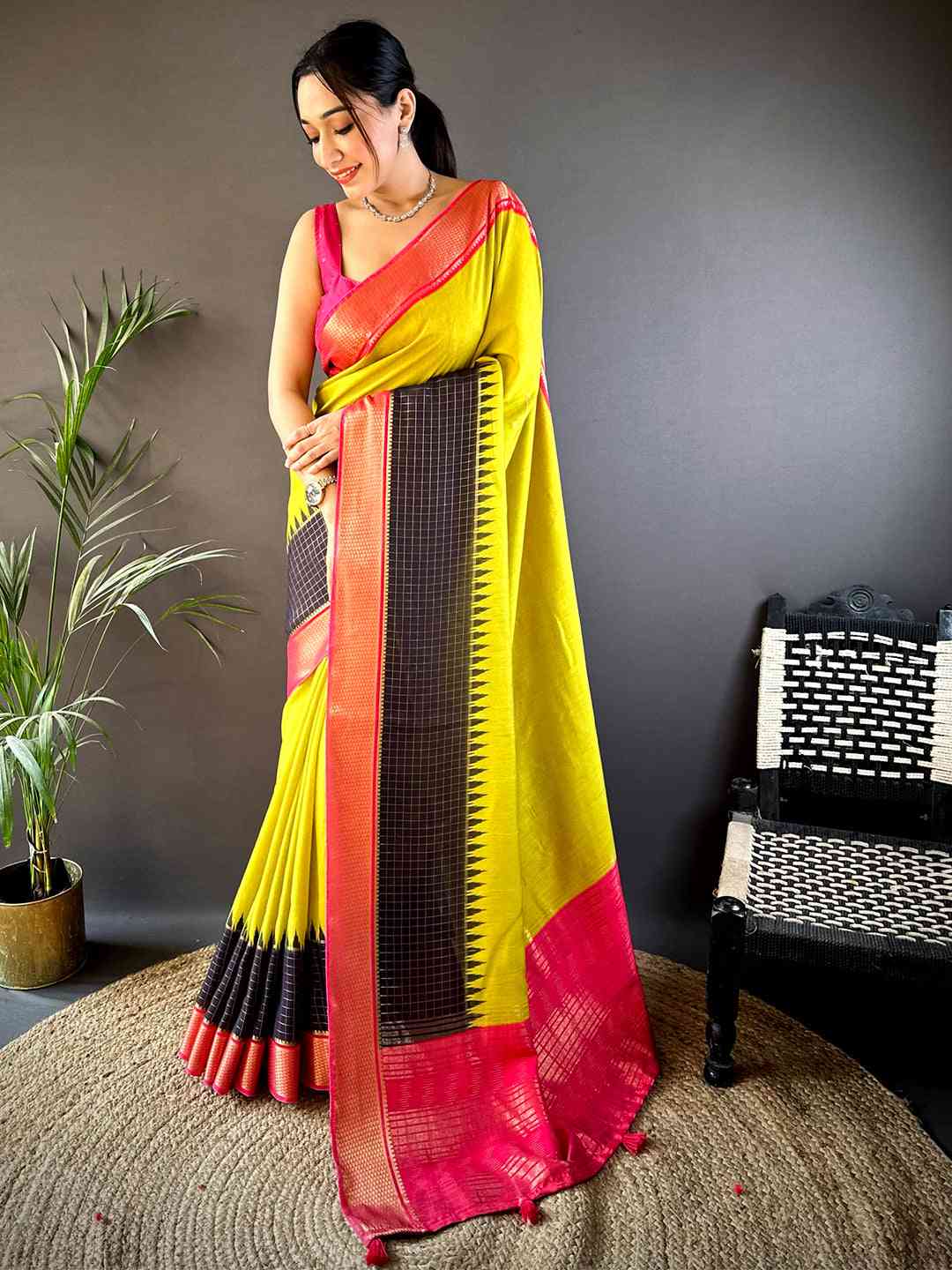 Lemon Yellow Zari Pallu Cotton Viscose Saree