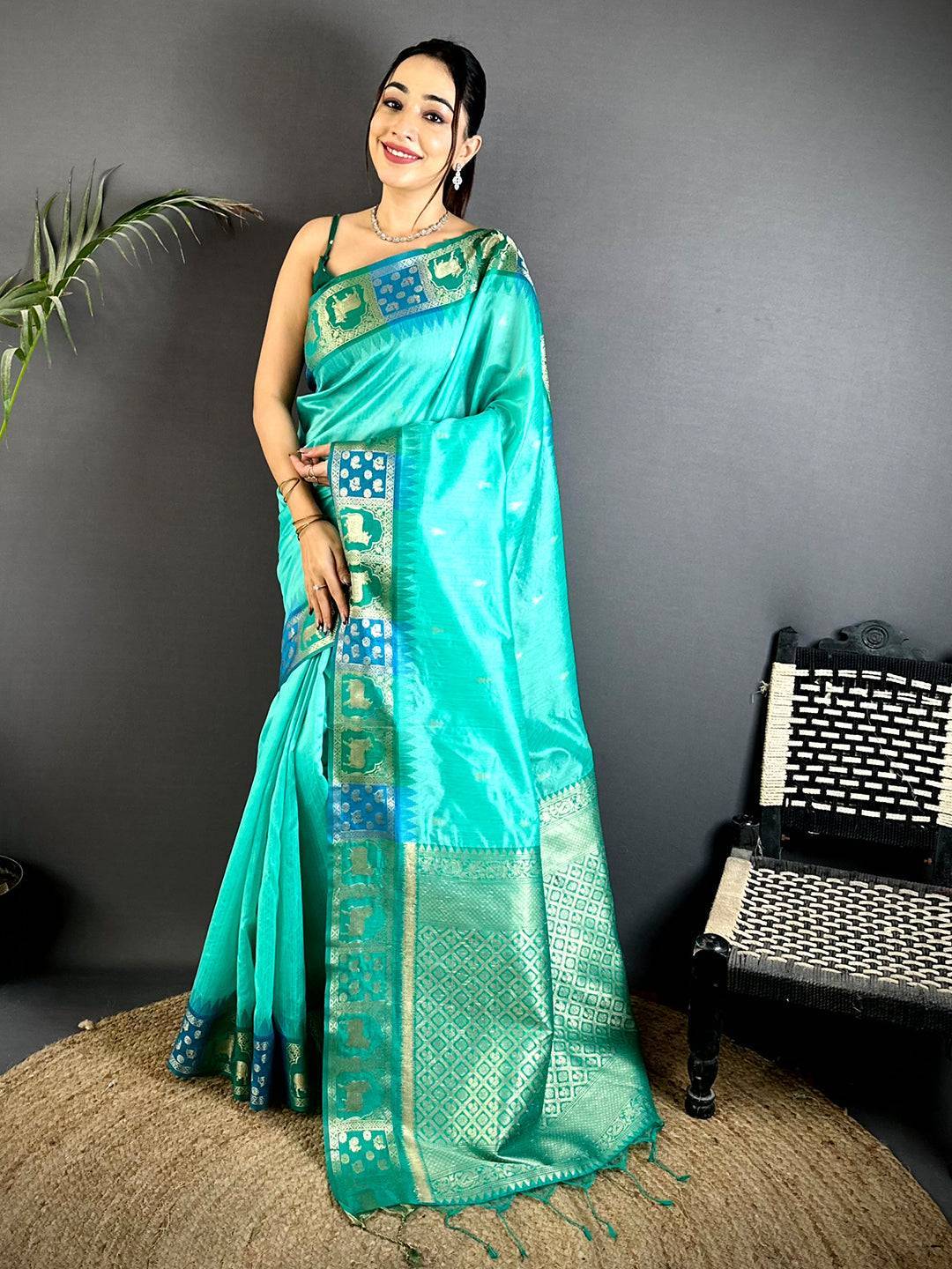Rama Minakari Kanchi Pattu Raw Silk Saree

