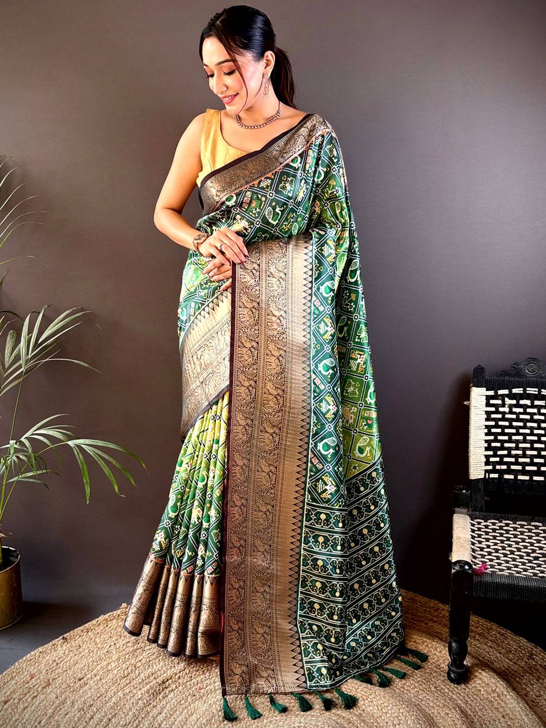 Elegant Ombre Green Soft Silk Saree showcasing Patola print