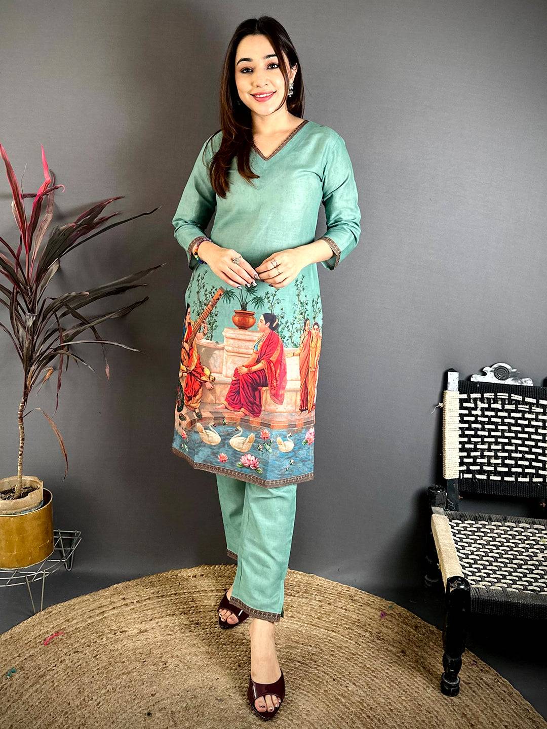 Painting Print V Neck Kurti