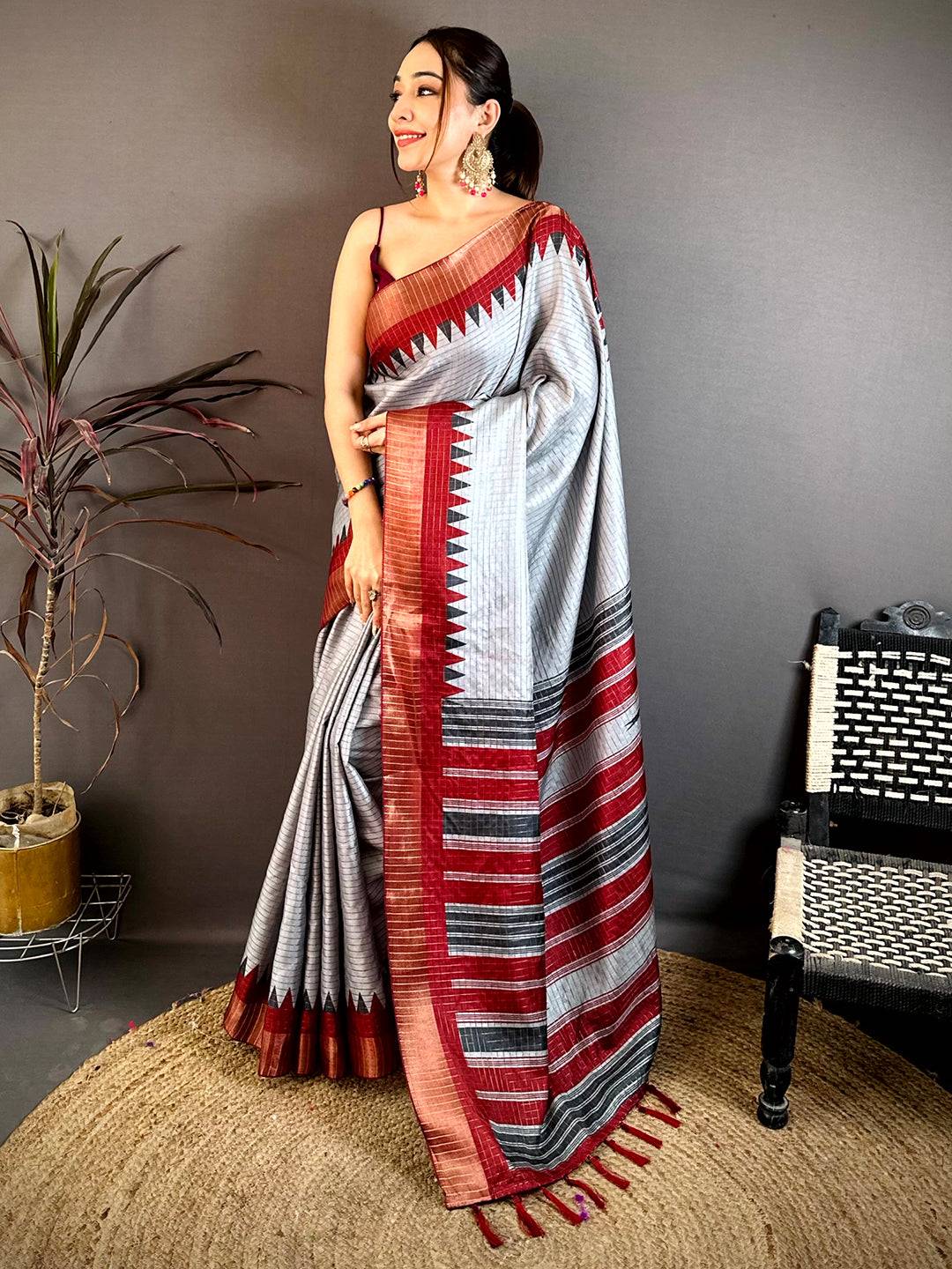 Elegant Black Zari Checks Designer Saree