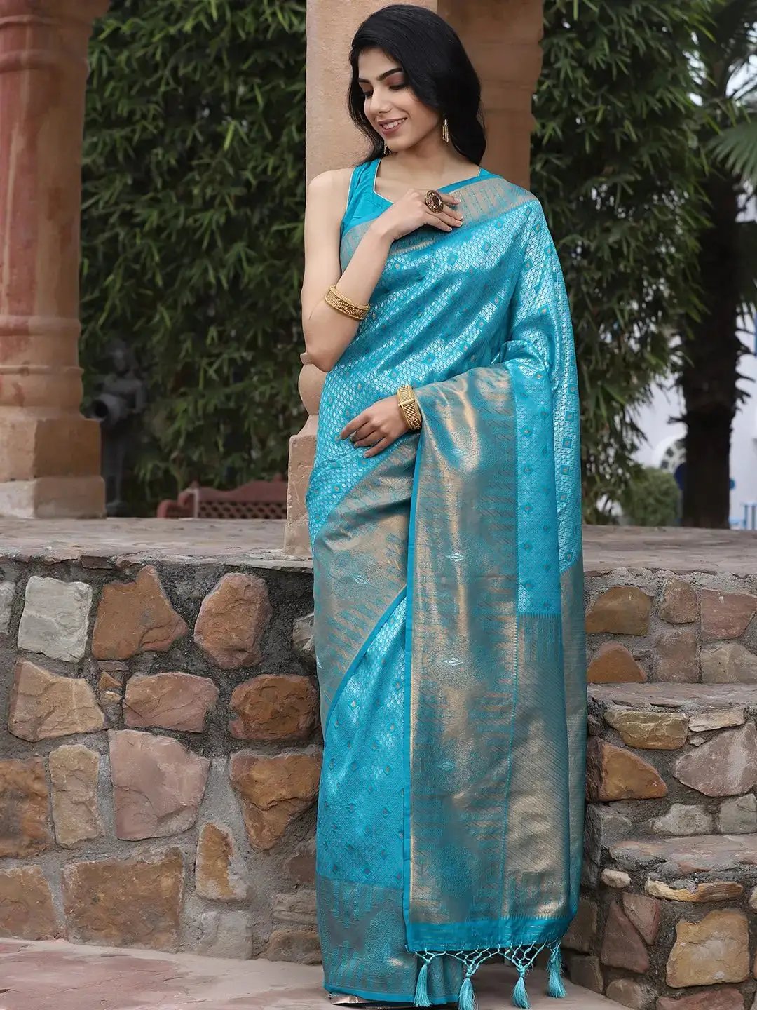  Kanjivaram Silk Saree With Zari Work