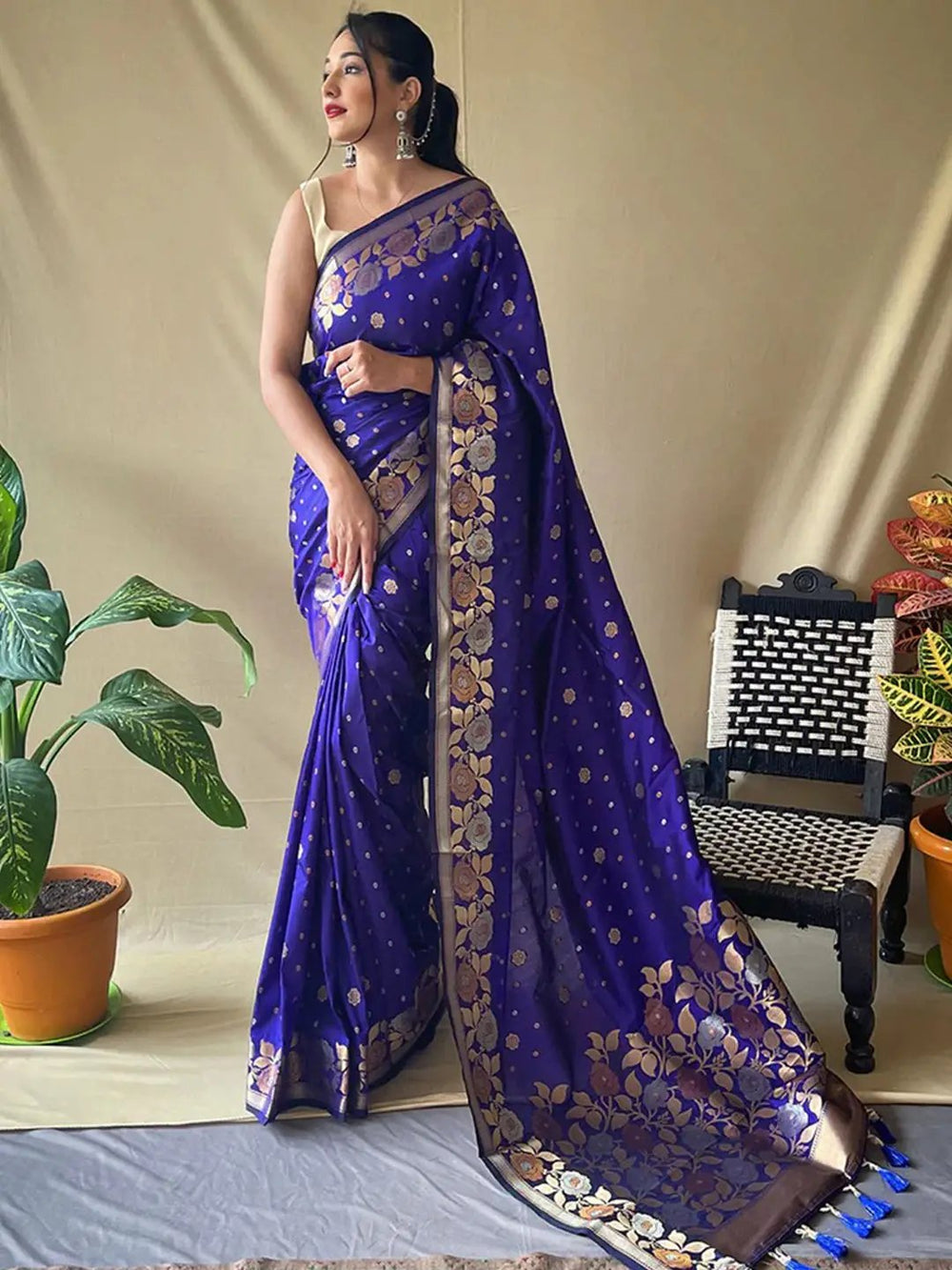 Elegant royal blue Banarasi silk saree with intricate zari work