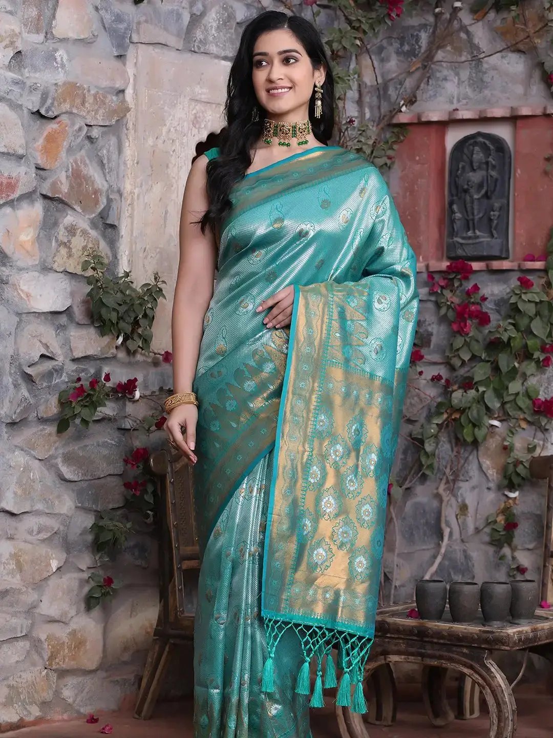 Kanjivaram Silk Saree With Zari Work 