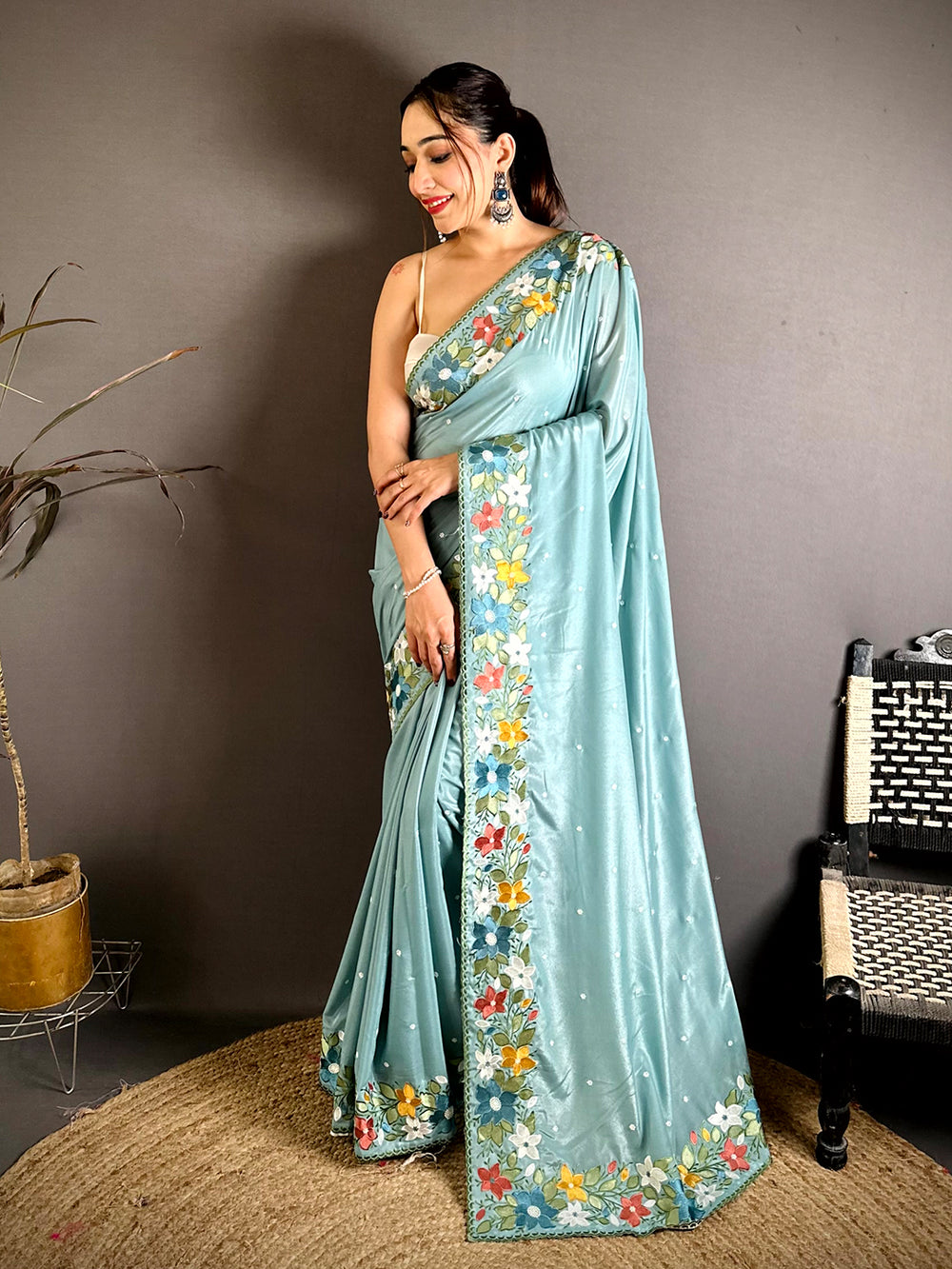 Exclusive Floral Embroidered Border Saree