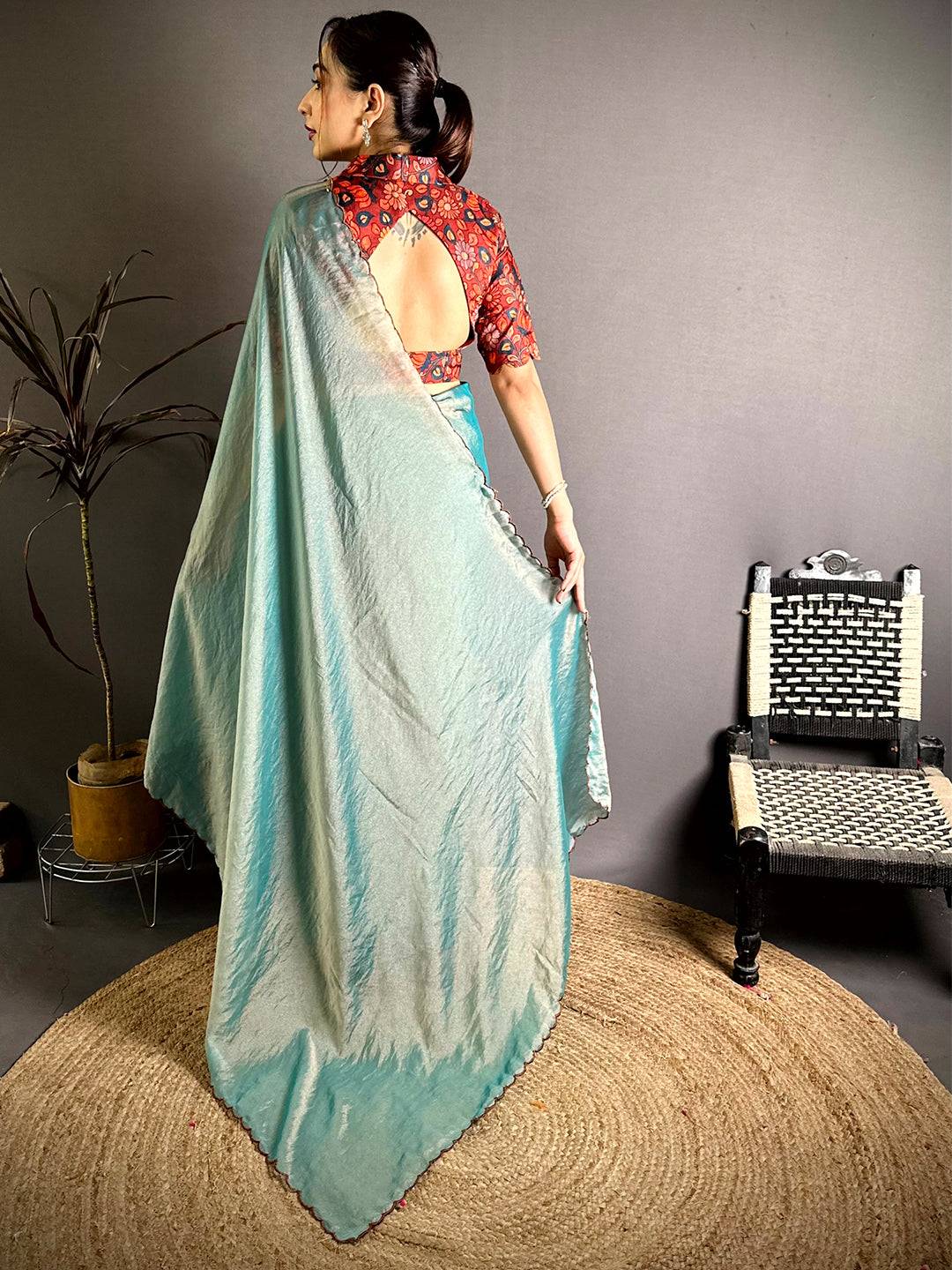 Vibrant Contrast Printed Blouse Silk Saree